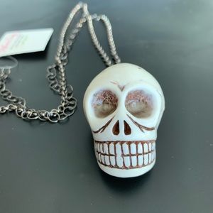 Halloween scull necklace